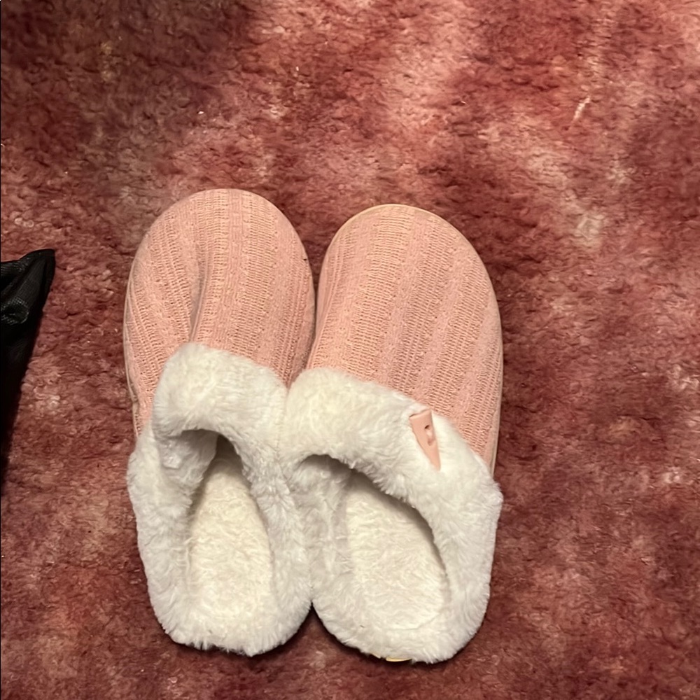 Cozy Pink Slippers with White Fur Lining